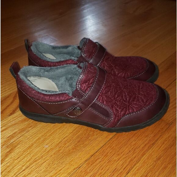 JBU Tide red vegan flats - Picture 1 of 7